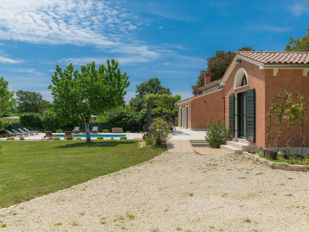 Holiday Home Villa Bernard By Interhome Ровінь Екстер'єр фото