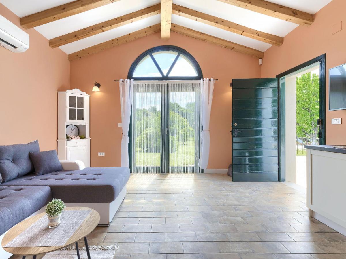 Holiday Home Villa Bernard By Interhome Ровінь Екстер'єр фото