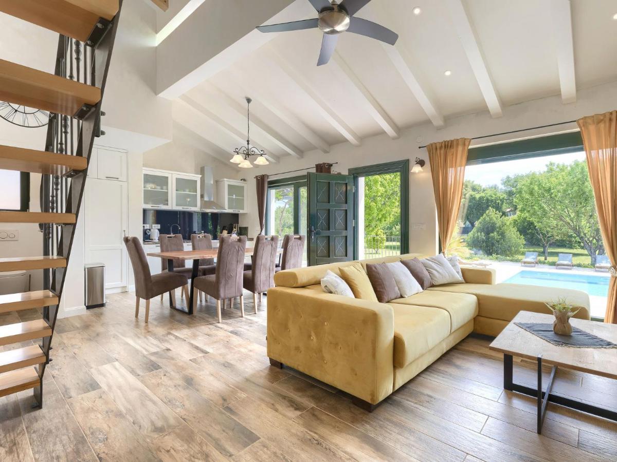 Holiday Home Villa Bernard By Interhome Ровінь Екстер'єр фото