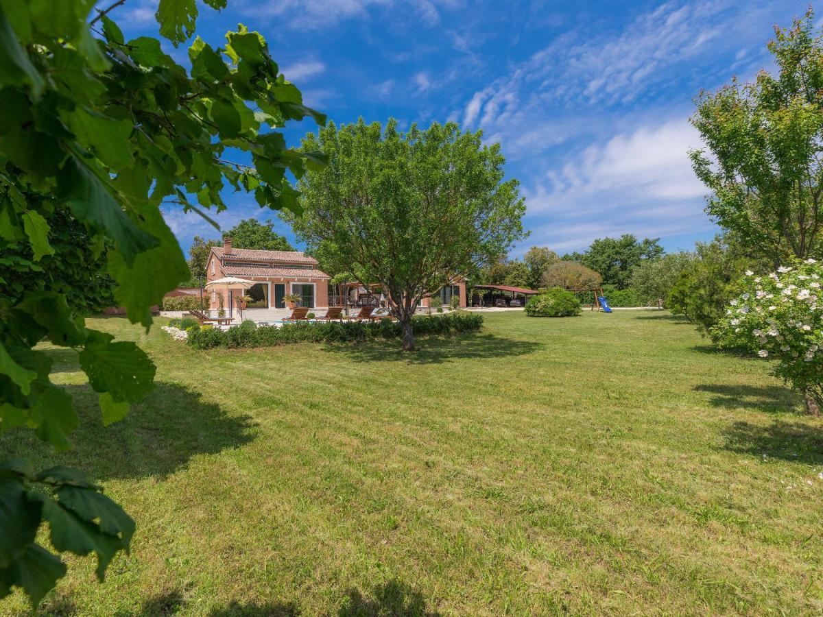 Holiday Home Villa Bernard By Interhome Ровінь Екстер'єр фото